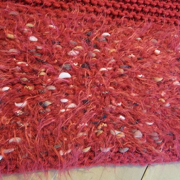 Giant Knit Scarf Shawl Wrap Red Burgundy Super‎ Soft Ends 80x20 - Picture 3 of 5
